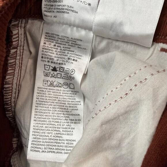 LEVI'S Premium 70's High Flare Smooth Corduroy Pant Size 27 Mahogany Rust Red - Picture 9 of 10